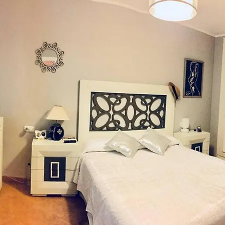 Precioso A Pie De Playa En La Nueva Milla De Oro Entre Y Marbella