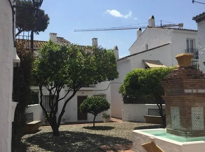 Precioso A Pie De Playa En La Nueva Milla De Oro Entre Y Marbella 度假居 *